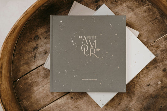 Livre de naissance Petit Amour (3 coloris)