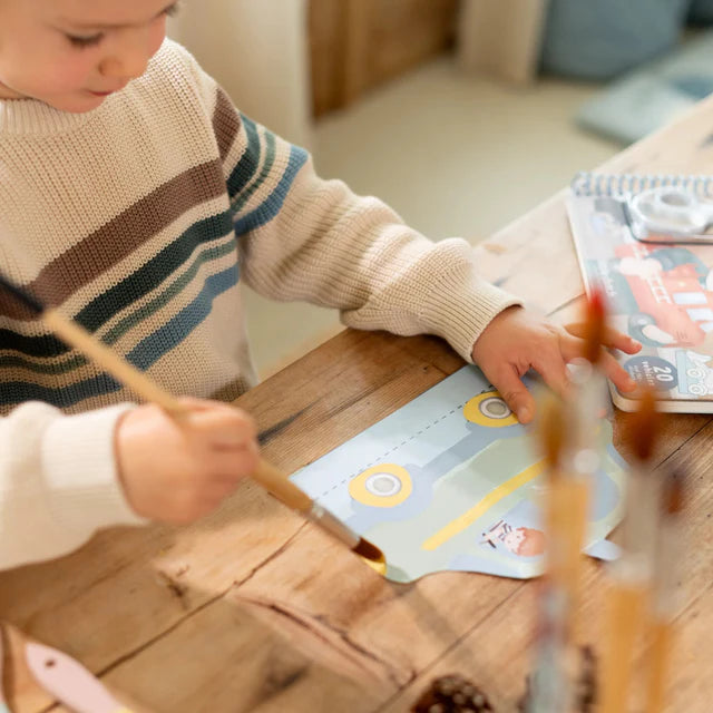 Livre d'activités avec ciseau - Jim