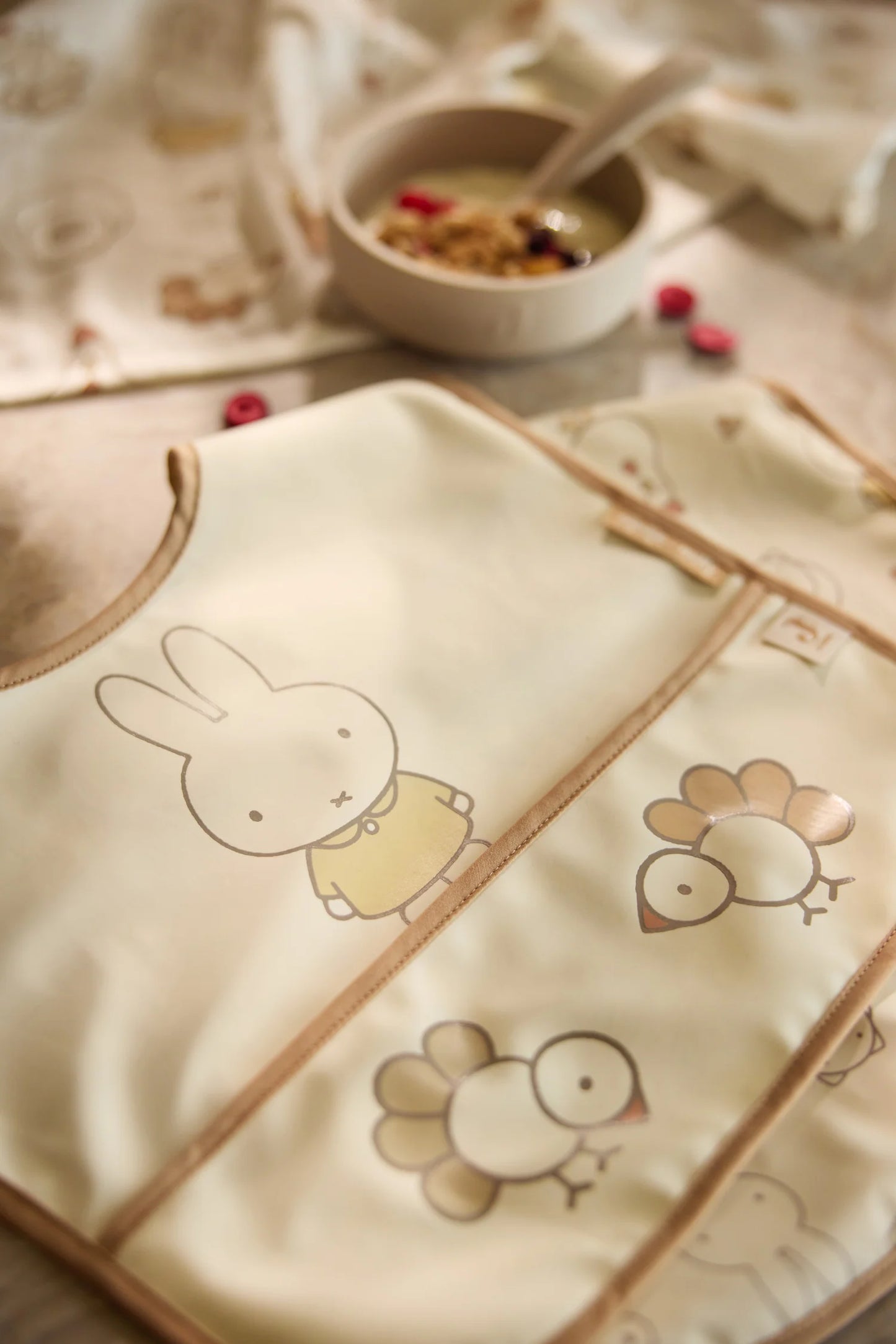 Bavoir Étanche - Miffy Family Farm 2-Unités