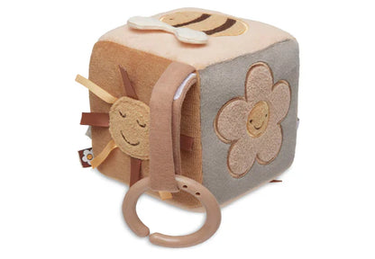 Lot Spring garden