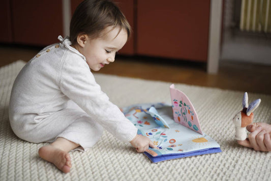 Mon 1er Livre d'éveil POP UP Gabin Lapin en Tissus