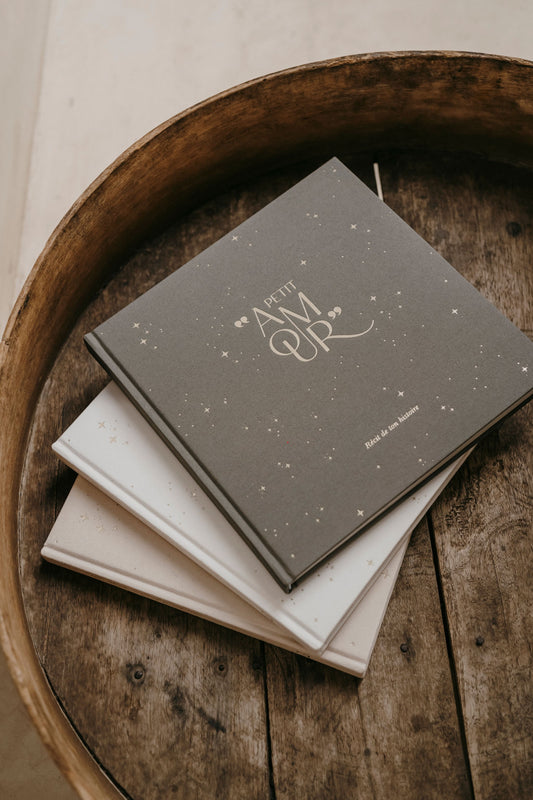 Livre de naissance Petit Amour (3 coloris)