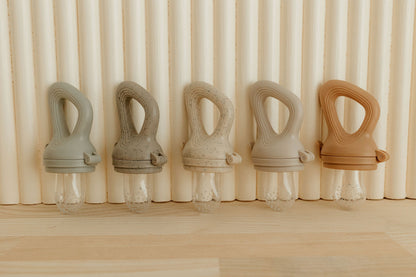 tétine grignoteuse (4 coloris)